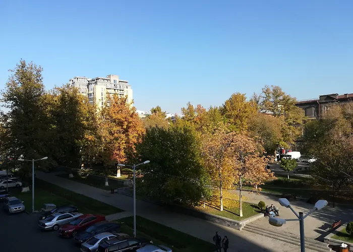 Boulevard Hotel