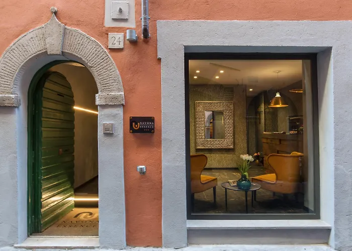 Romantic hotels Navona Essence