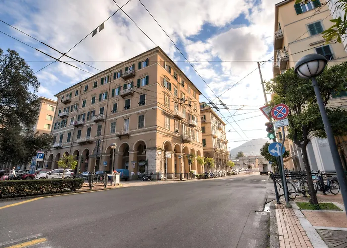 3 star hotel: 