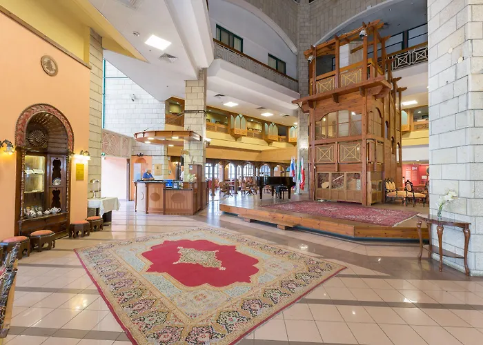 Kid friendly hotel & Museum Dona Gracia