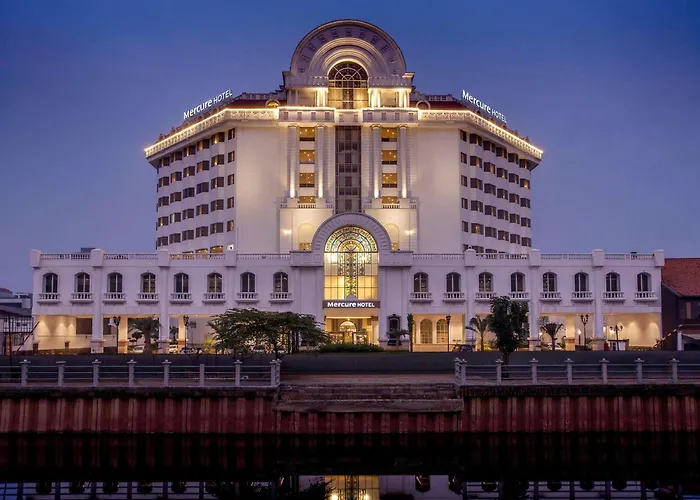 Mercure Batavia