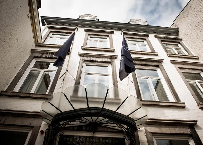 Fitz Roy Urban Hotel, Bar&Garden