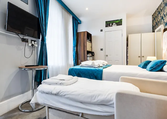 Airport Hotel: Vilenza Hotel