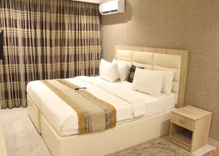 H9 Suites