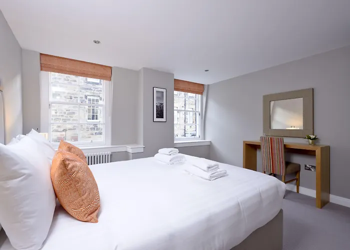 Vacation rental: Destiny Scotland New Town Apartments