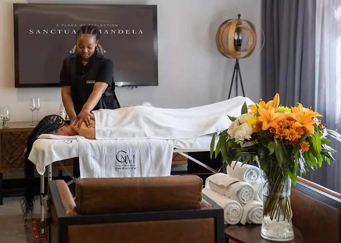 Luxury hotel only: Sanctuary Mandela
