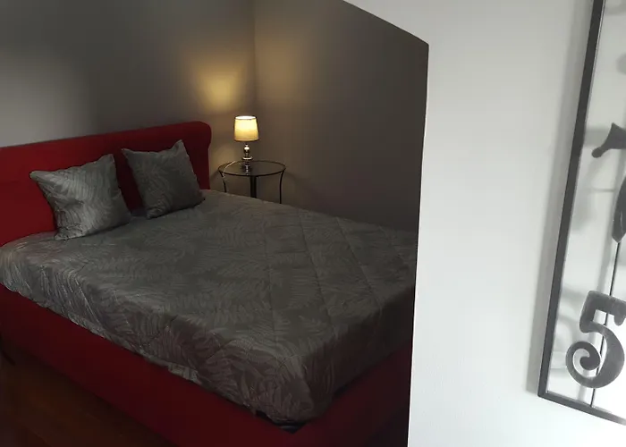 Cool Guesthouse