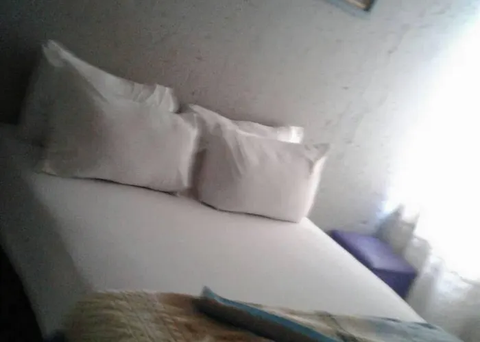 Royal Crown Guesthouse