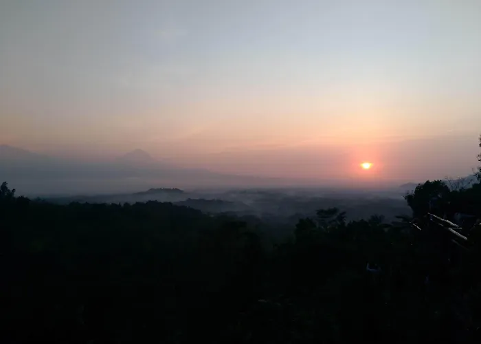 Genthong Homestay