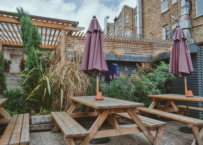 B&B only: The Brownswood