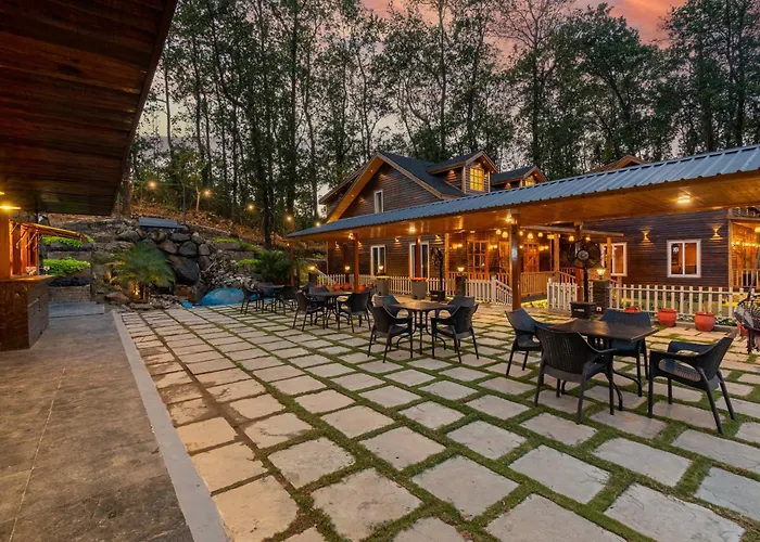 Saffronstays The Woods - Pine Villa