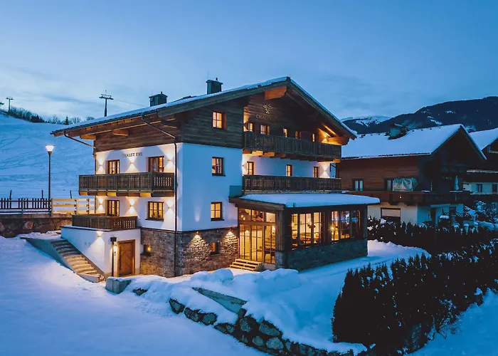 Serviced Luxury Chalet Evi, Ski-In Ski-Out