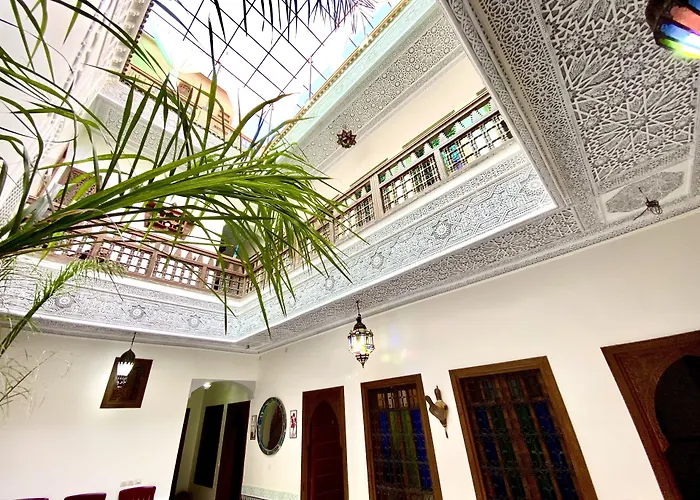  Riad Nouhal