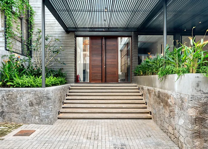 Family Hotel: Taprobane House
