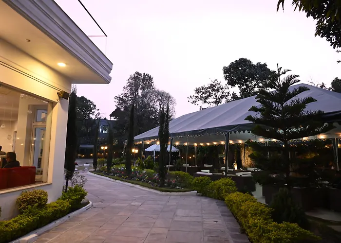 Aranya Boutique
