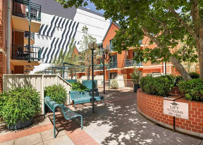 Apart hotel: Breakfree Adelaide