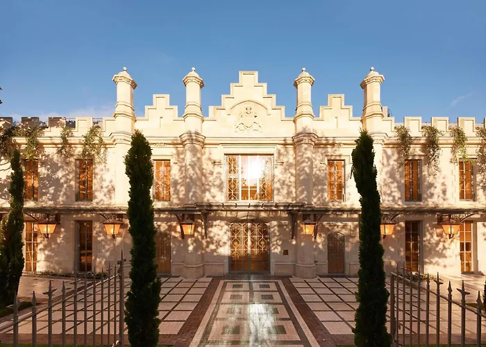 Hôtel de luxe: Mondrian Bordeaux Les Carmes