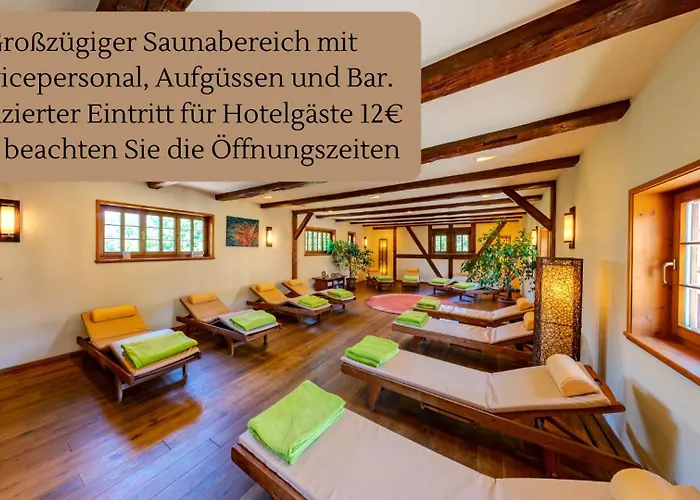 3-Sterne-Hotel: Landhotel Gut Wildberg mit Badeteich