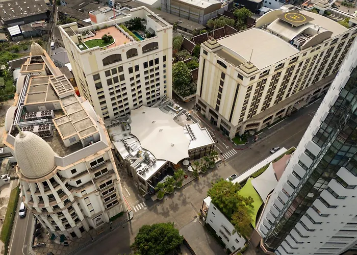 Casino hotel: The Davis Bangkok