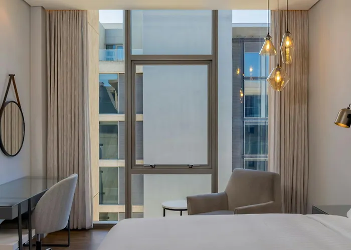 Family resorts Cape Town Marriott Crystal Towers