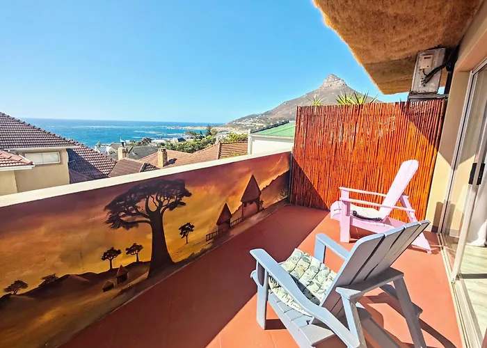 Jacuzzi hotel: African Groove Camps Bay