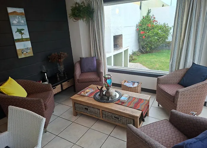 Pebble Stone House Bed & Breakfast