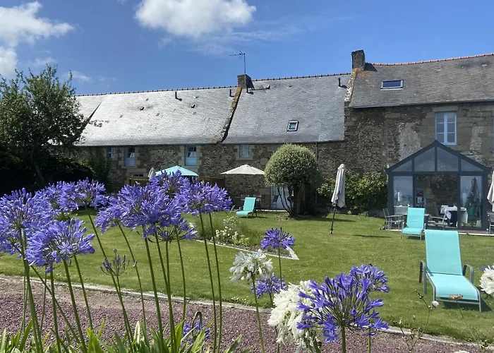 La Metairie-du-Vauhariot - Vue Mer et Mont Saint Michel - Piscine Chauffée - Accès GR34