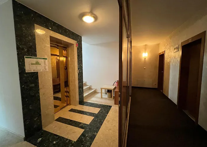 Family Hotel 007 Ivan Dimitrov-Kuklata 15 Str