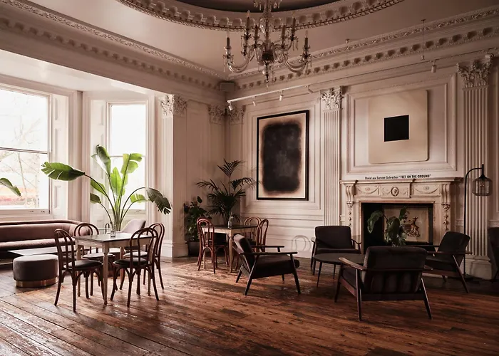 Dog friendly hotels Columbia