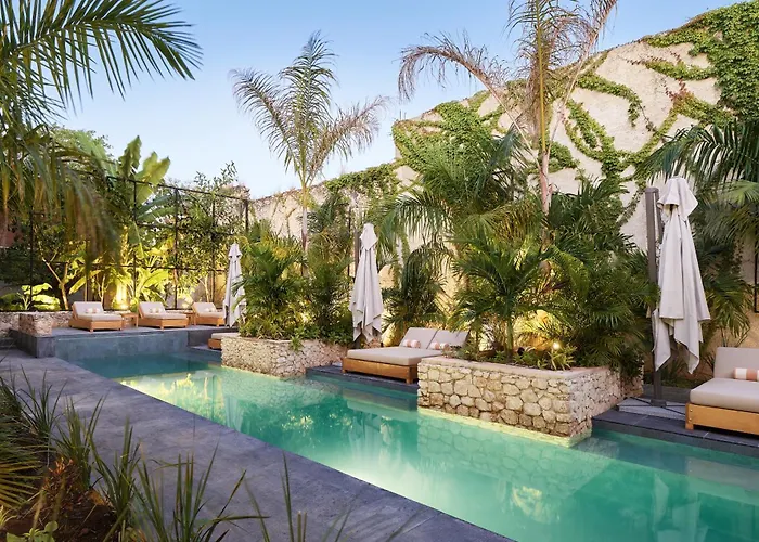 Ontico Urban Design Hotel