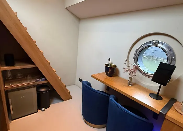 Boat & Boost Amsterdam