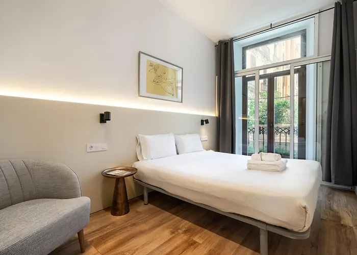 Happy Apartments
