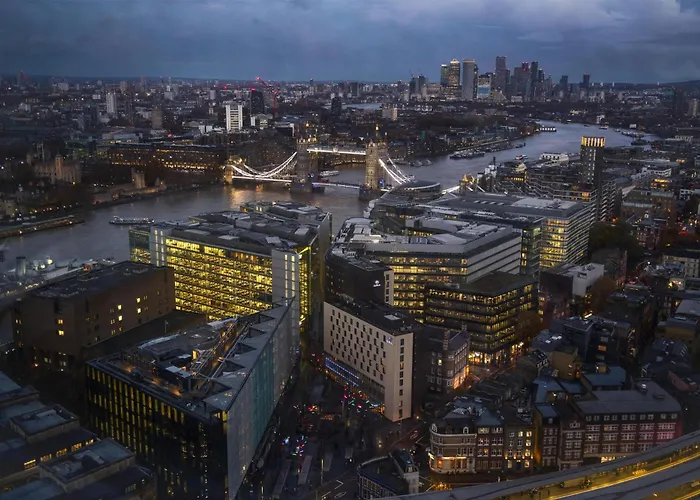  Hilton London Tower Bridge