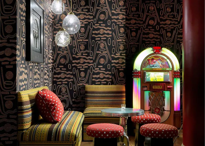 Hotel near College: The Soho Hotel, Firmdale Hotels