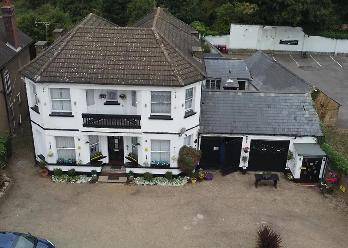Sussex Lodge