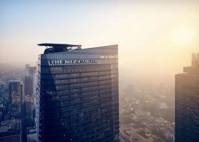 Hotel with pool: The Ritz-Carlton Residences Mexico City