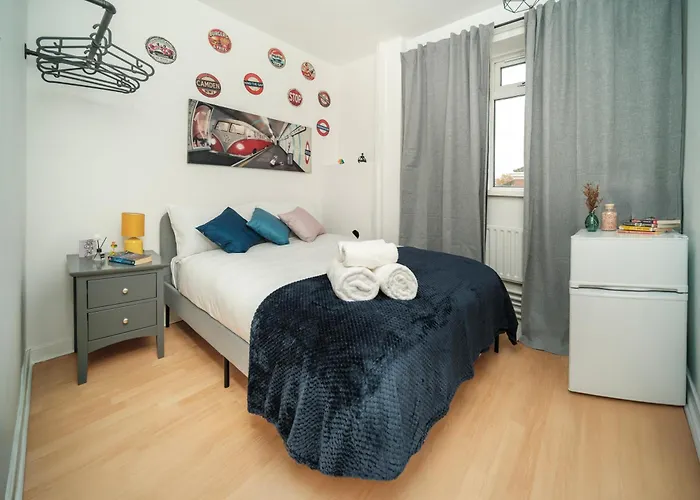 3 Of 5 Room Cozy, Spacious And Modern In Camden Town