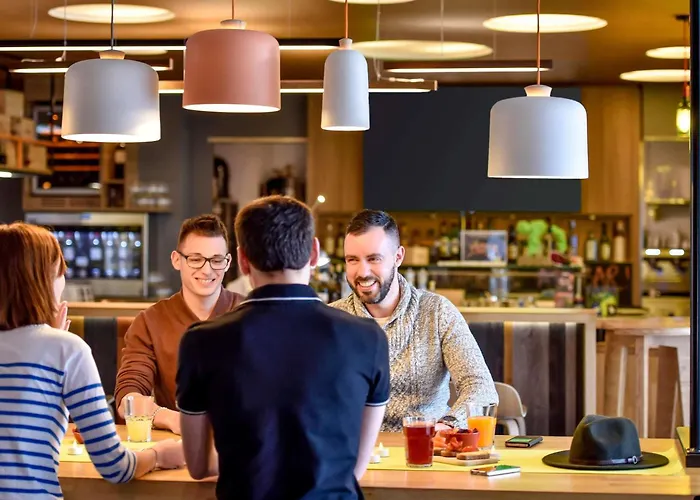 Family Hotel: Novotel Bordeaux Lac