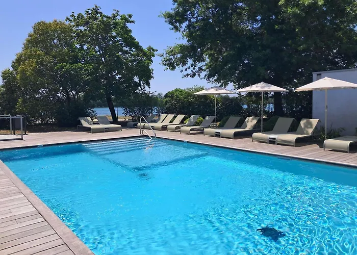 Family Hotel: Novotel Bordeaux Lac