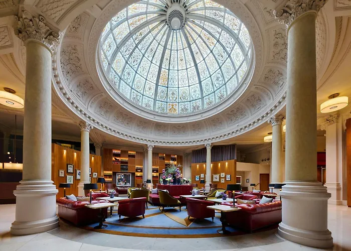 Hotels with tennis Threadneedles, Autograph Collection
