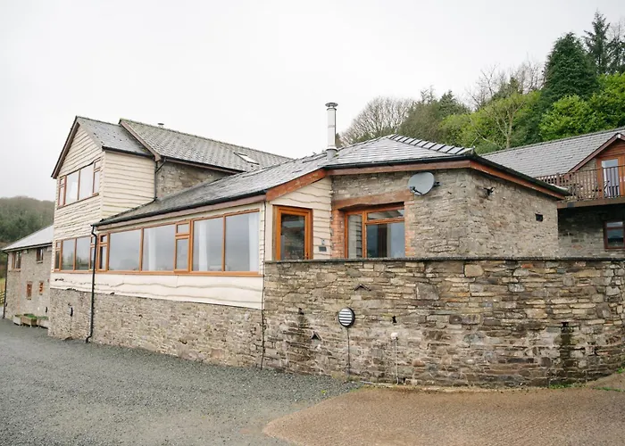 Dog friendly hotels Vale Farm Cottages