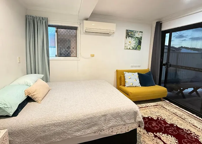 Zen Escape Guest House " Location 2" - Three Listings - Nooky Studio, Serene Loft, Chillax Rest, Zen Garden Tiny Home