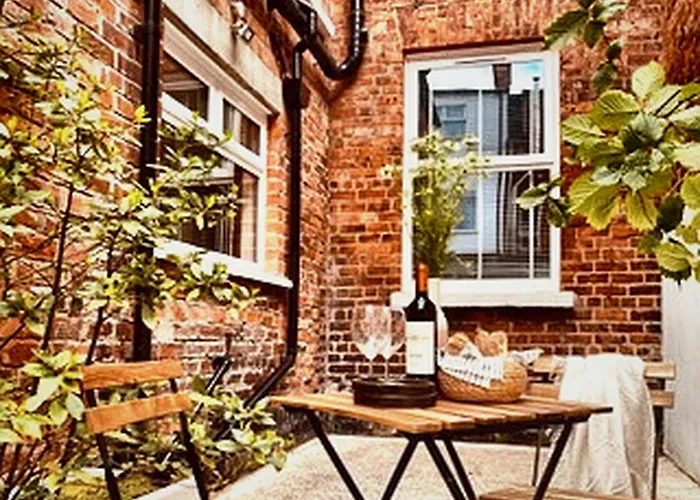 Pet Friendly hotel: Spacious Victorian Group Retreat | Gated Parking