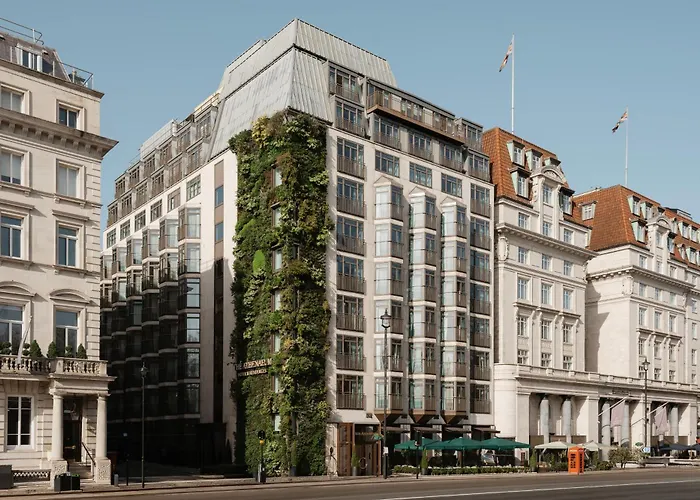 Hotel suites Athenaeum & Residences