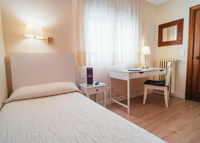 Hostal Cortes