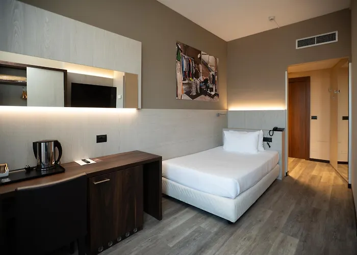 Hotel with view: Garibaldi Palace
