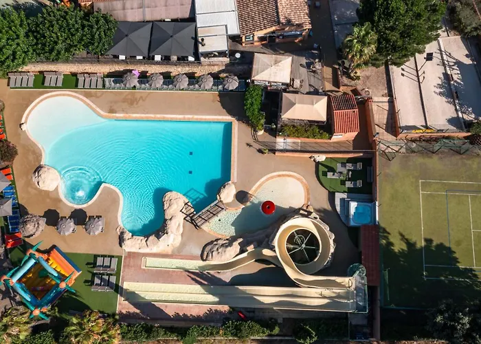 Camping Mas De Pierredon