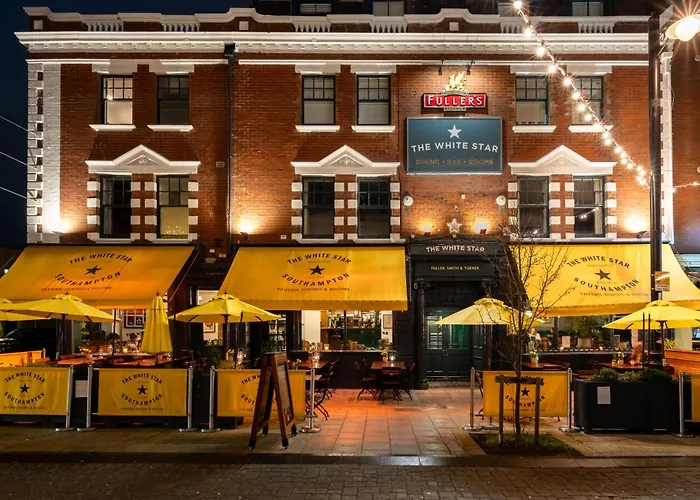 Cheap hotels White Star Tavern