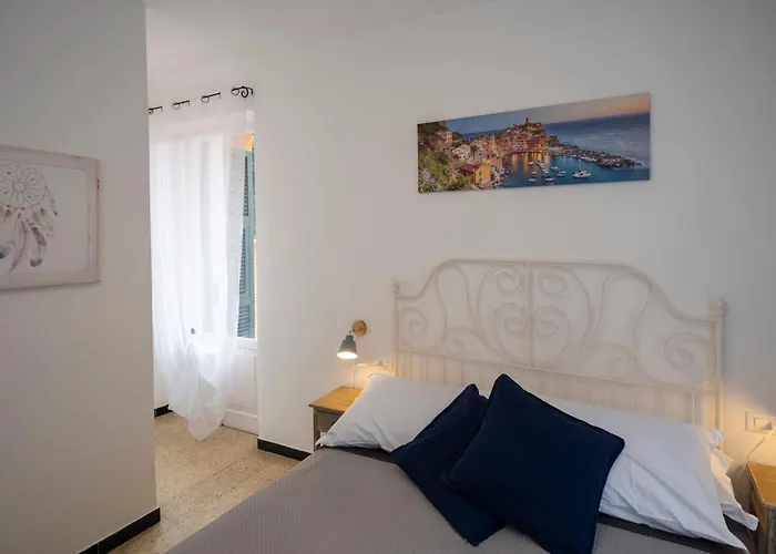 Pippo A Vernazza Rooms