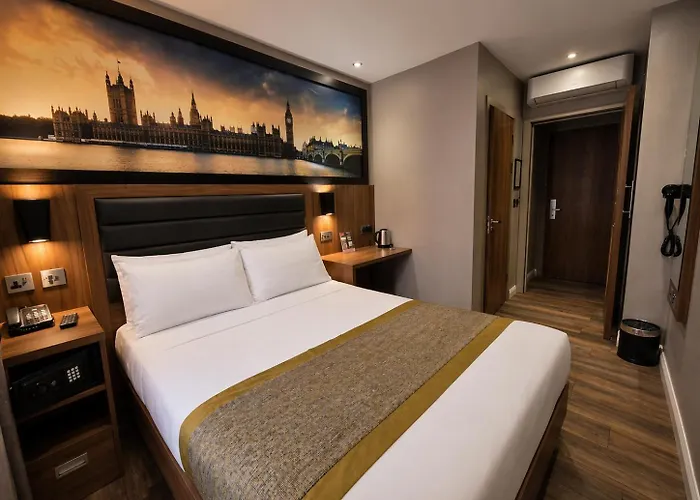 London Court